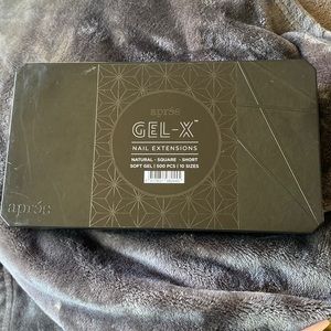 Apres Gel X Nail Extensions Natural Square Short